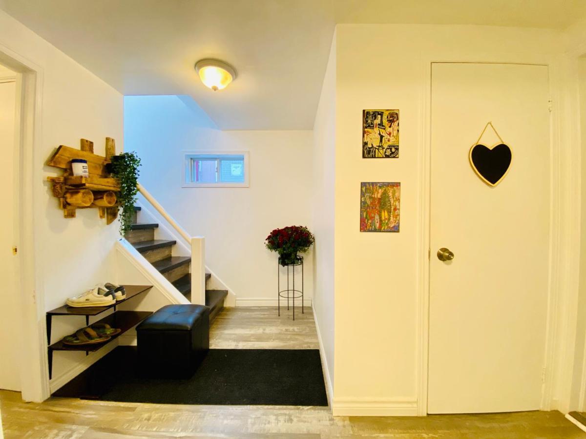 Toronto Bed & Breakfast - Free Parking Bagian luar foto