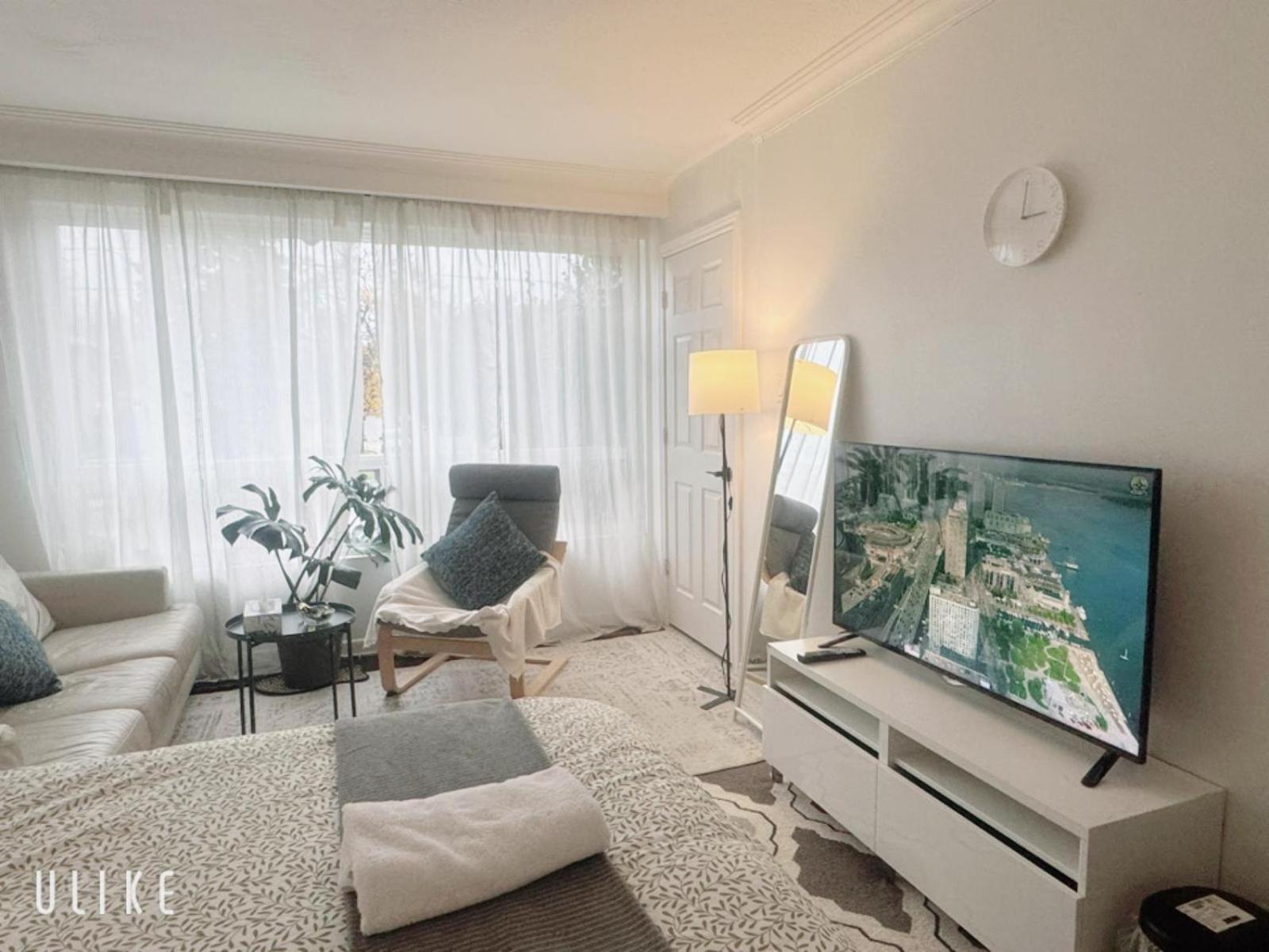 Toronto Bed & Breakfast - Free Parking Bagian luar foto